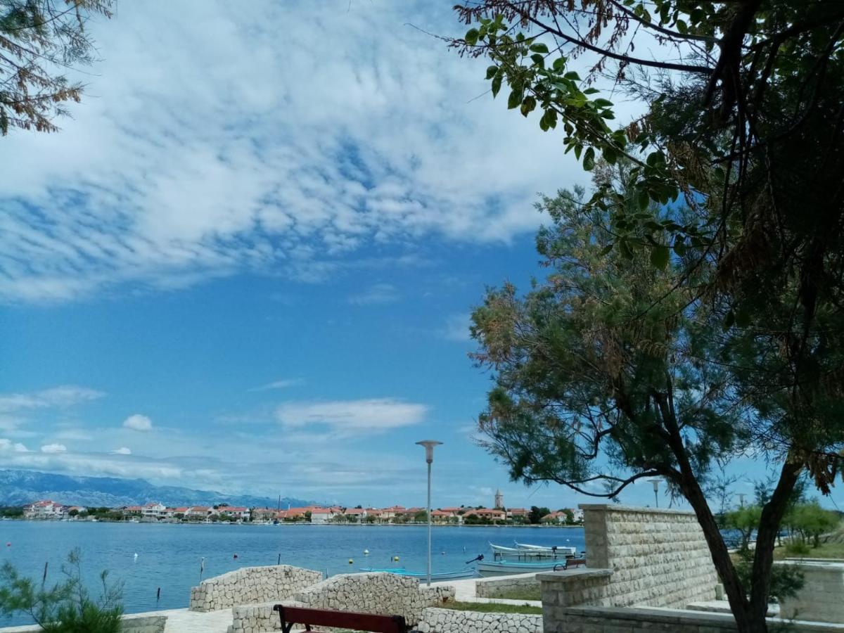Seaview Holiday Apartments, Ventura Нін Екстер'єр фото