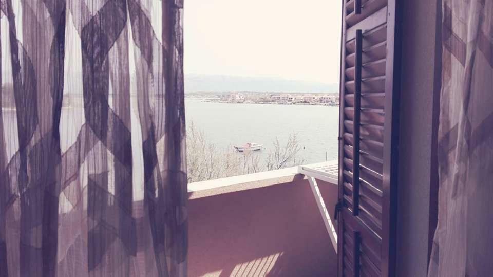 Seaview Holiday Apartments, Ventura Нін Екстер'єр фото